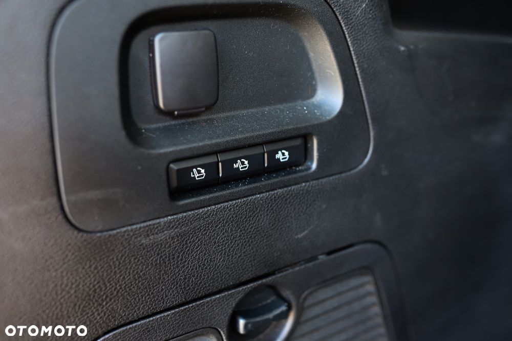 Ford S-Max 2.0 EcoBlue Titanium - 25