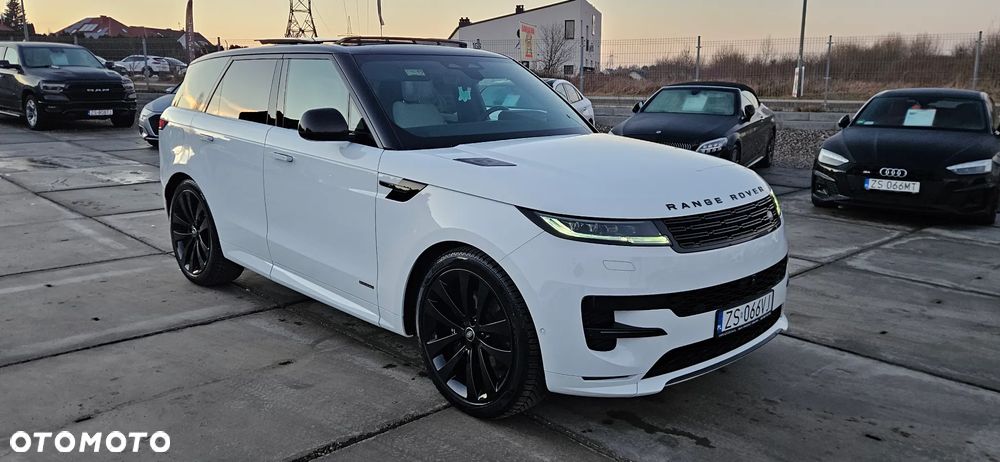 Land Rover Range Rover Sport D350 Autobiography Dynamic - 11