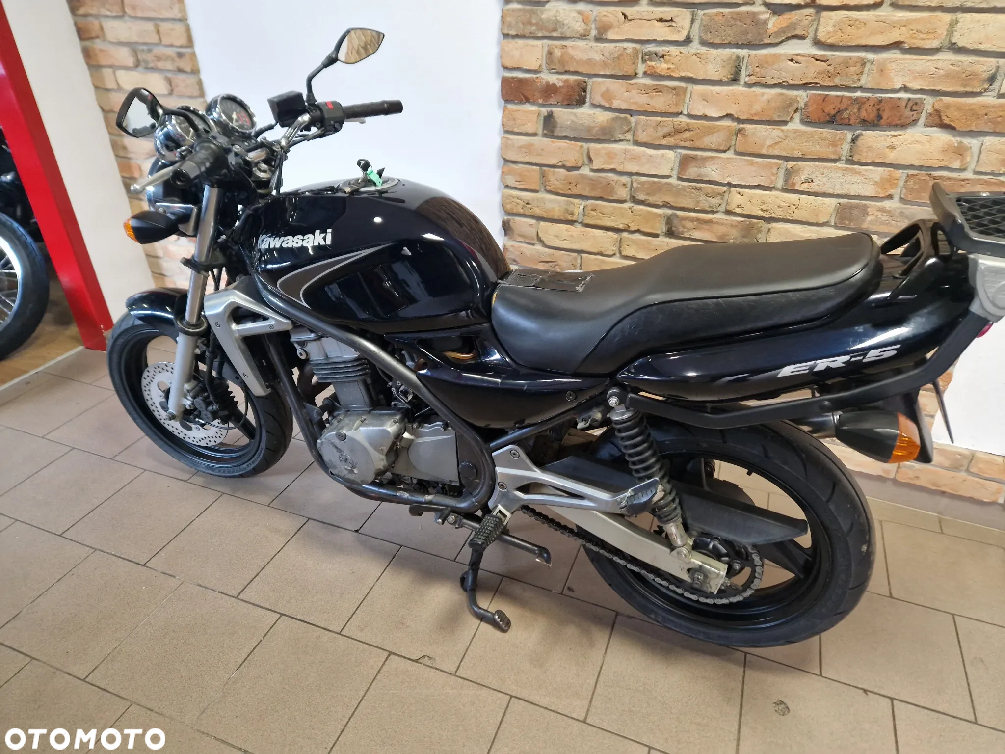 Kawasaki ER - 2