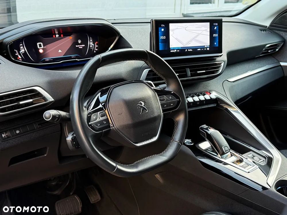 Peugeot 5008 1.5 BlueHDI Allure S&S EAT8 - 30