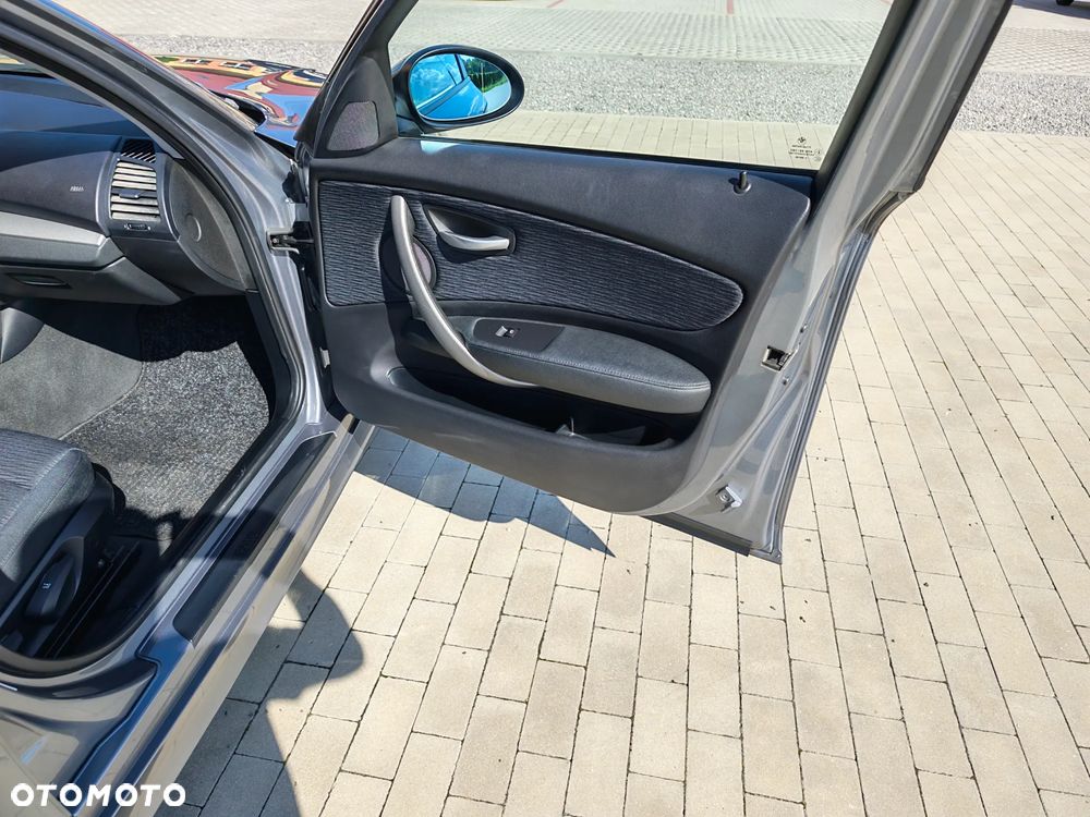 BMW Seria 1 - 18