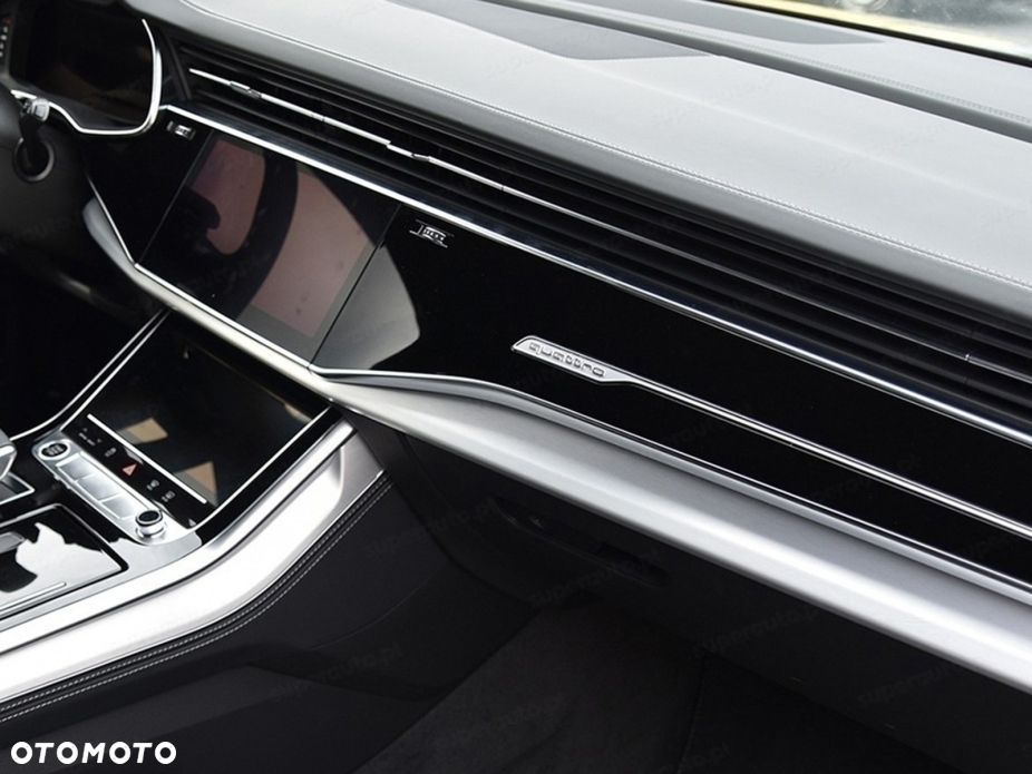 Audi Q8 50 TDI mHEV Quattro Tiptronic - 17