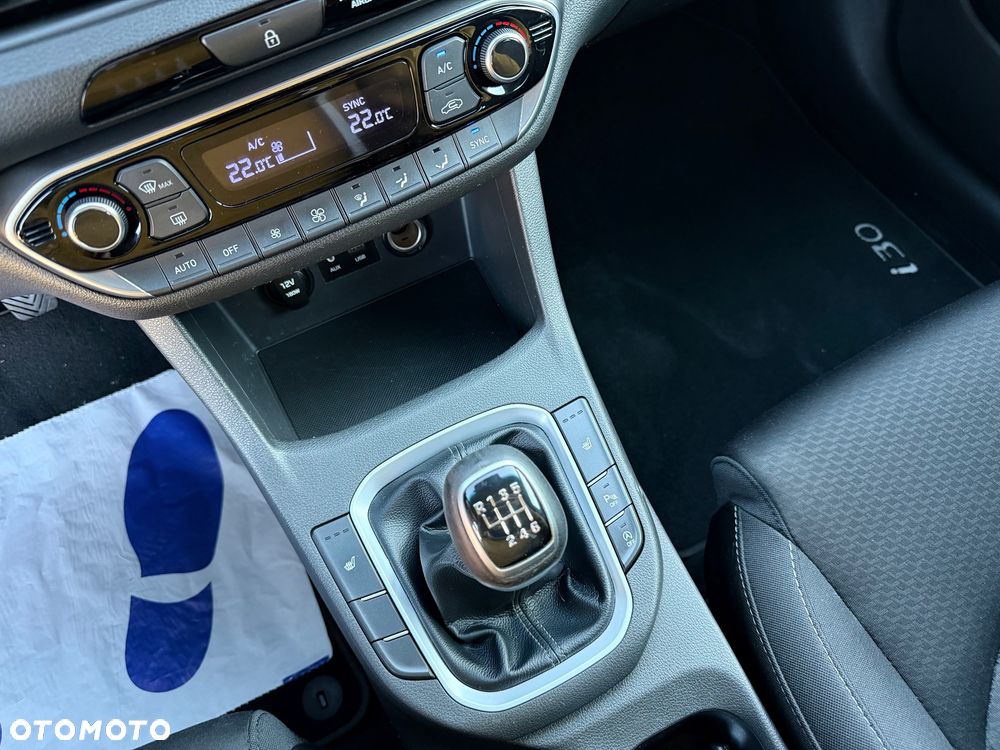 Hyundai i30 1.4 T-GDI Style - 32