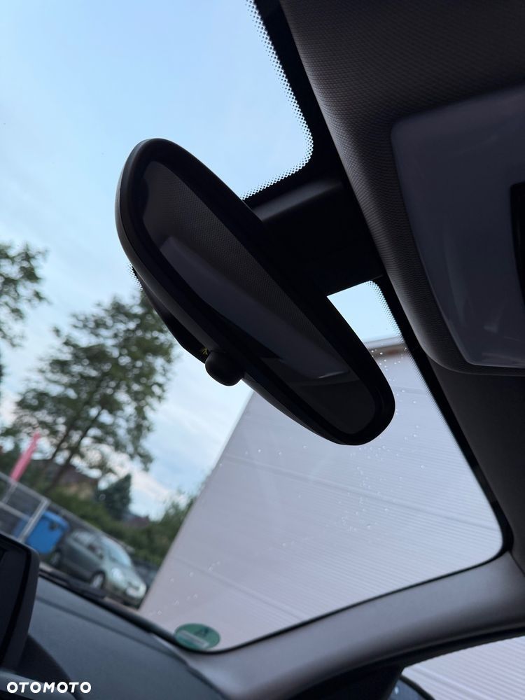 BMW Seria 1 118i Advantage - 23
