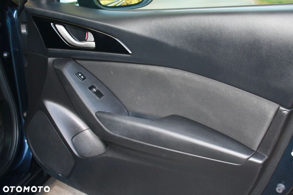 Mazda 3 - 19