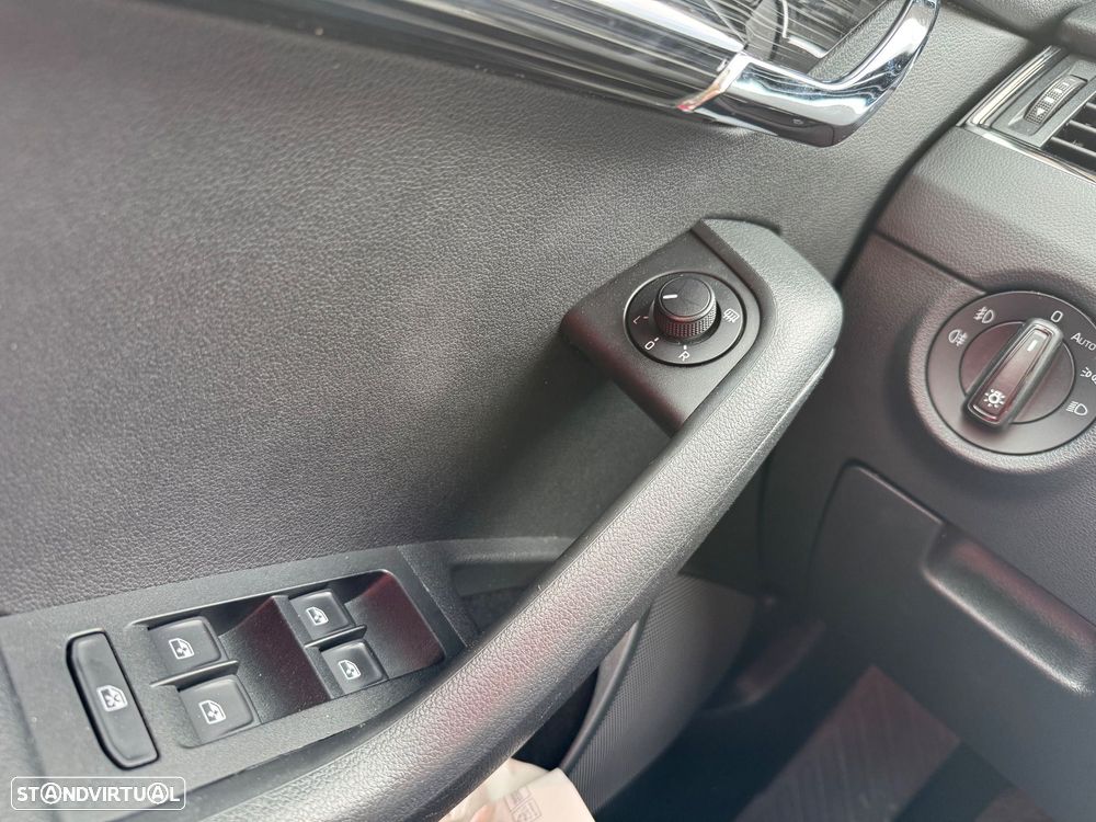 Skoda Octavia Break 1.6 TDi Style - 14