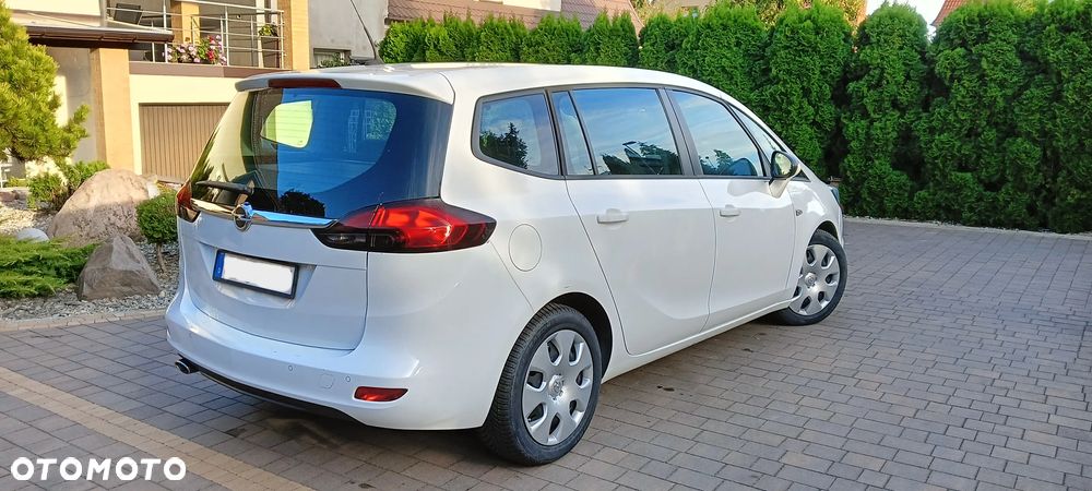 Opel Zafira - 4