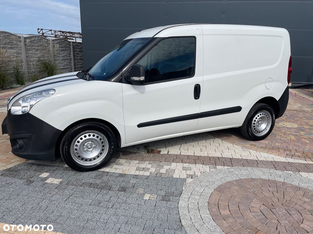 Opel Combo - 11