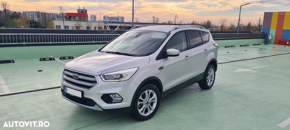 Ford Kuga 2.0 TDCi 2WD Titanium - 1