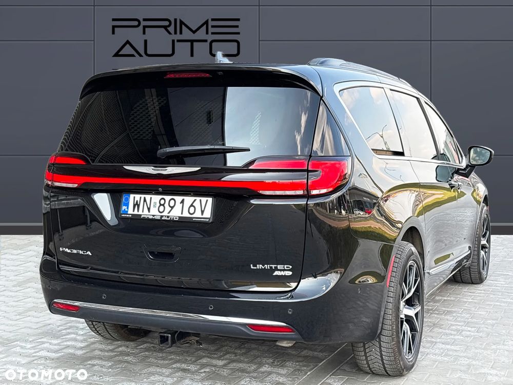 Chrysler Pacifica - 8