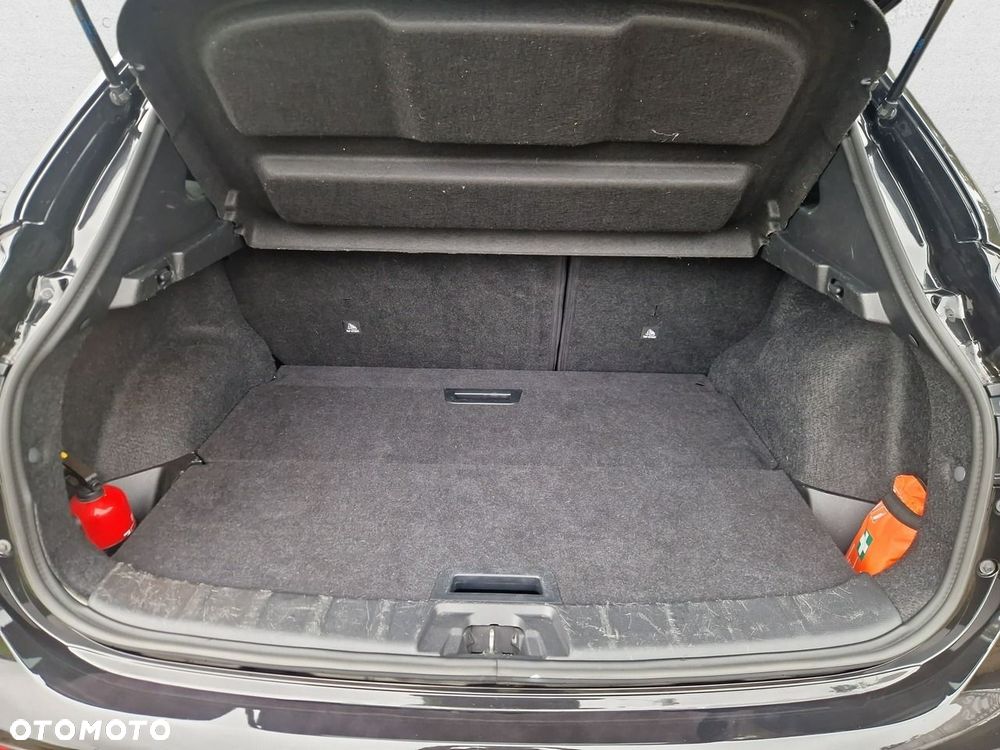 Nissan Qashqai - 25