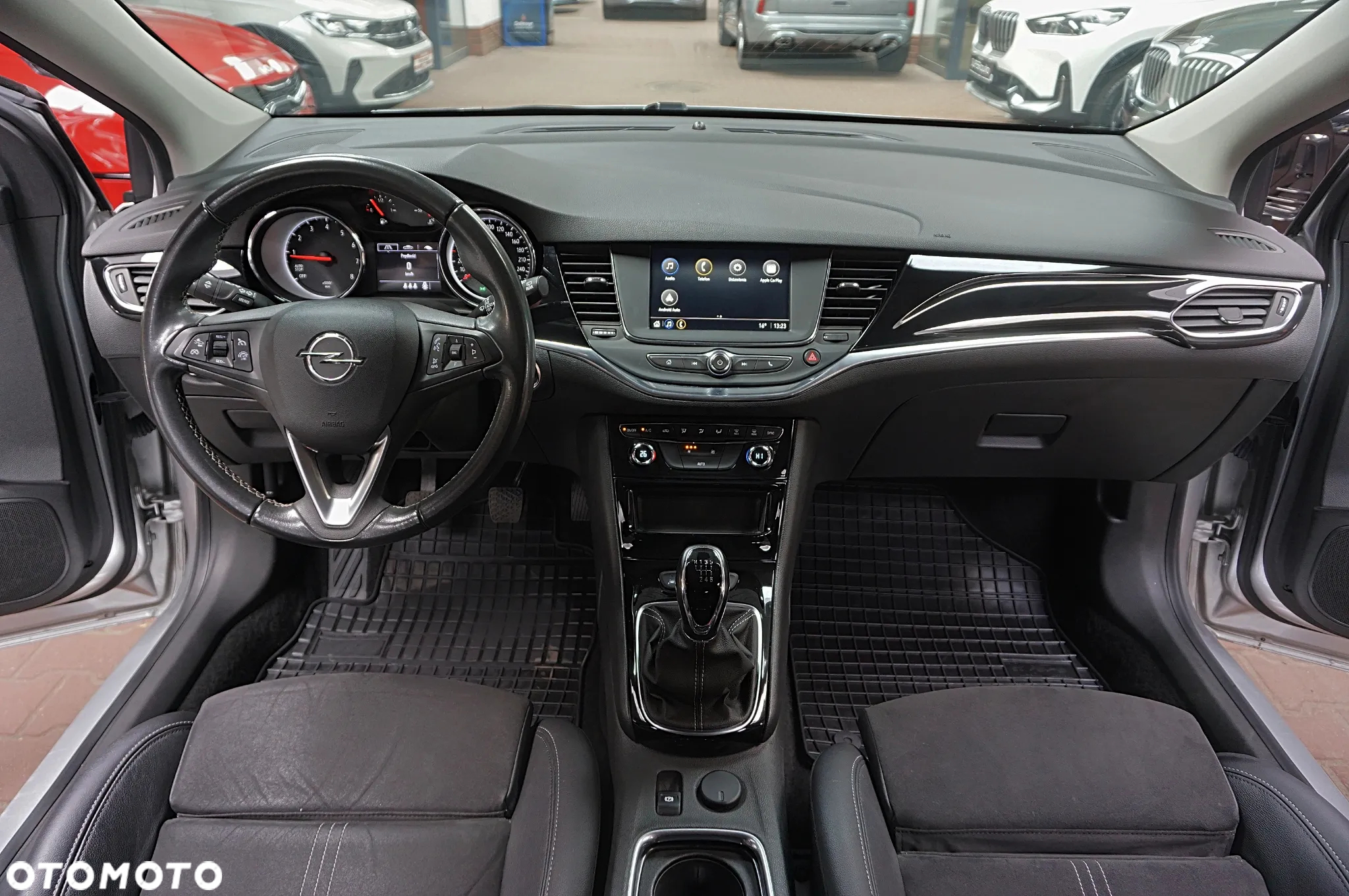 Opel Astra V 1.2 T Elegance S&S - 17