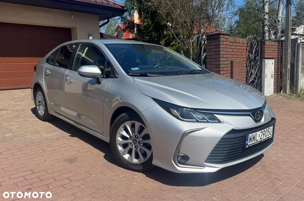 Toyota Corolla 1.6 Premium - 1