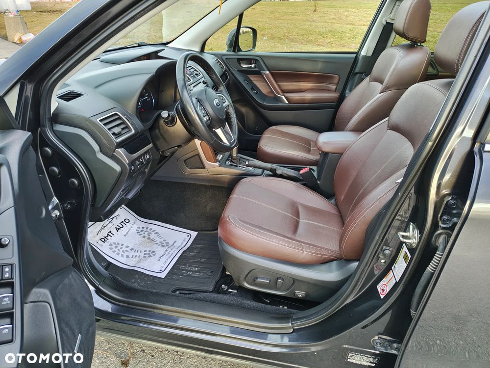 Subaru Forester 2.0 XT Platinum Lineartronic - 15