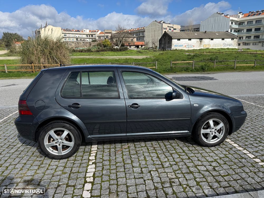 VW Golf 1.9 TDi 25 Anos - 4