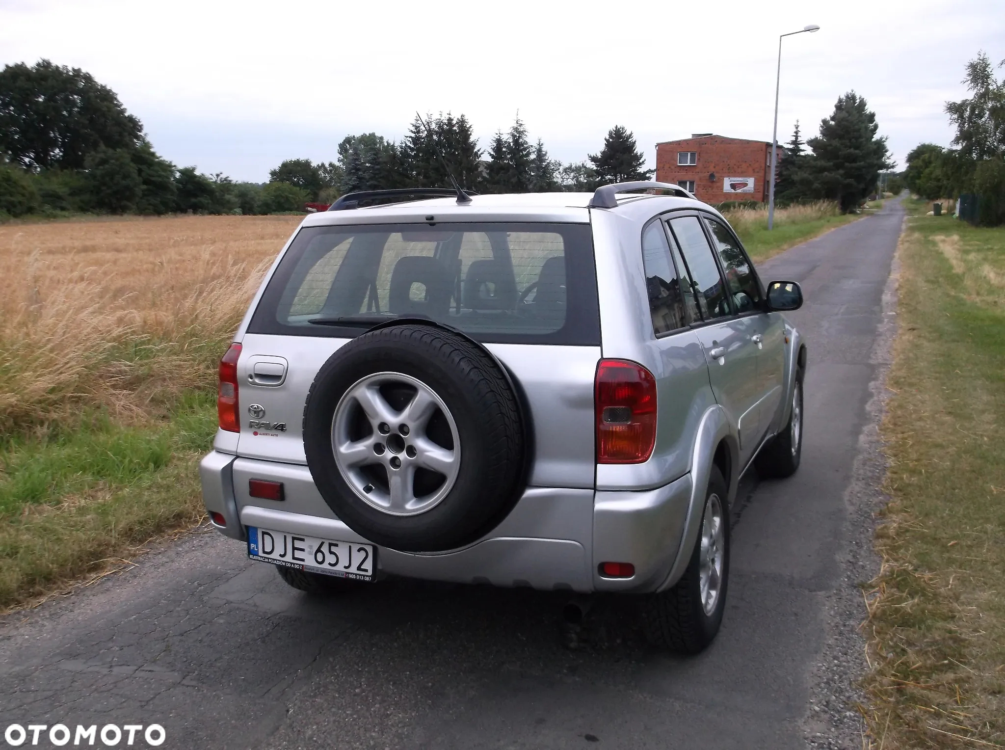 Toyota RAV4 2.0 D-4D 4x4 - 33