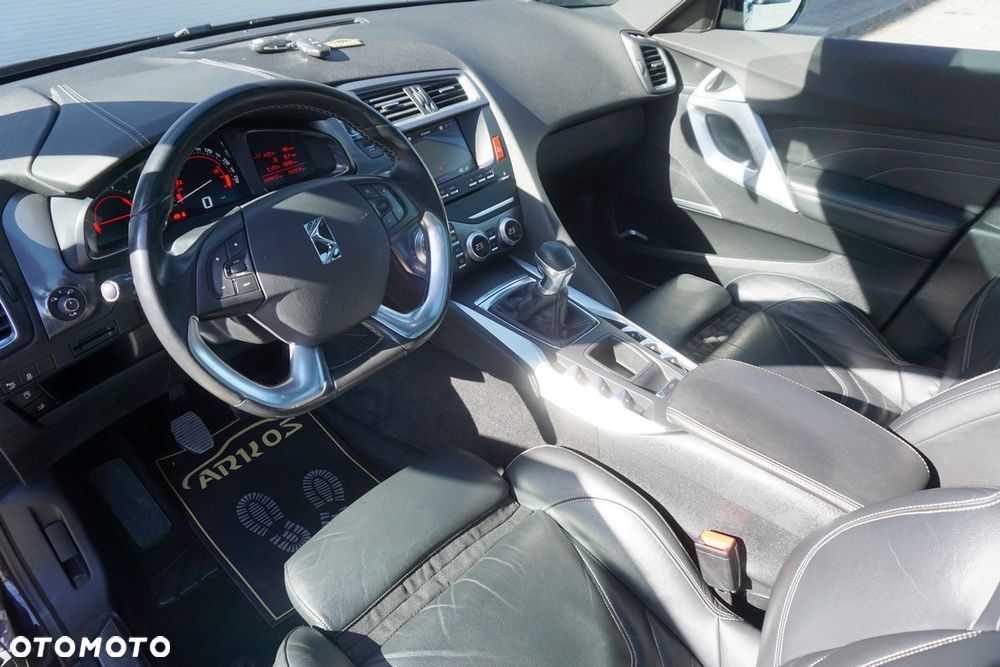 Citroën DS5 BlueHDi 150 So Chic - 27