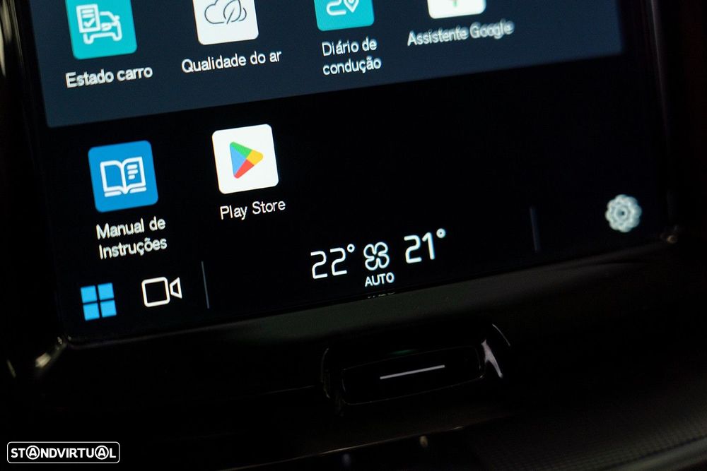 Volvo XC 60 2.0 T6 PHEV Plus Dark AWD - 38