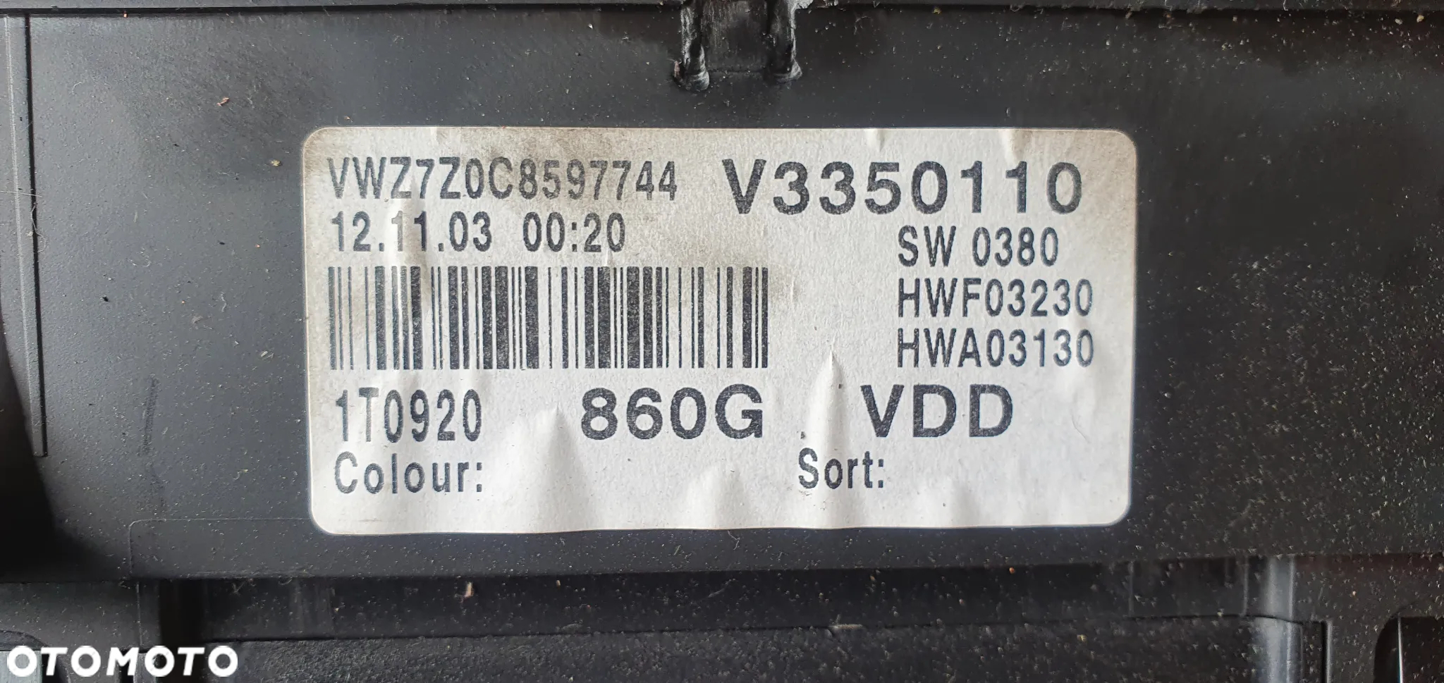 Licznik zegary oryginał VW Touran 1.9 TDI 1T0920860G - 7