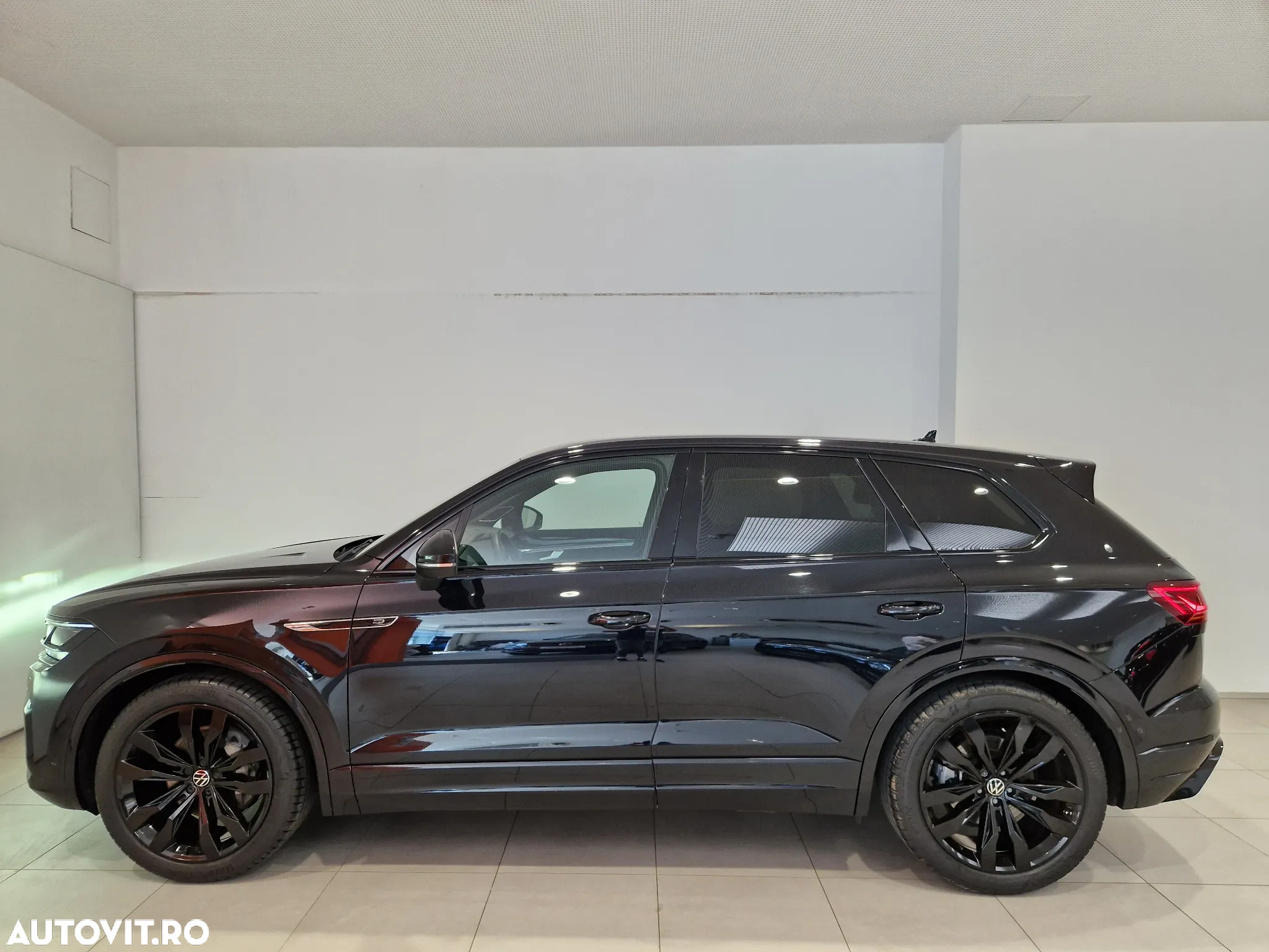 Volkswagen Touareg V6 TDI R-Style - 2
