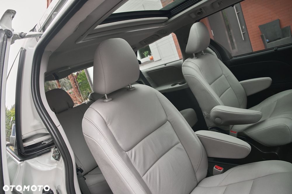 Toyota Sienna 3.5 V6 Limited AWD - 34