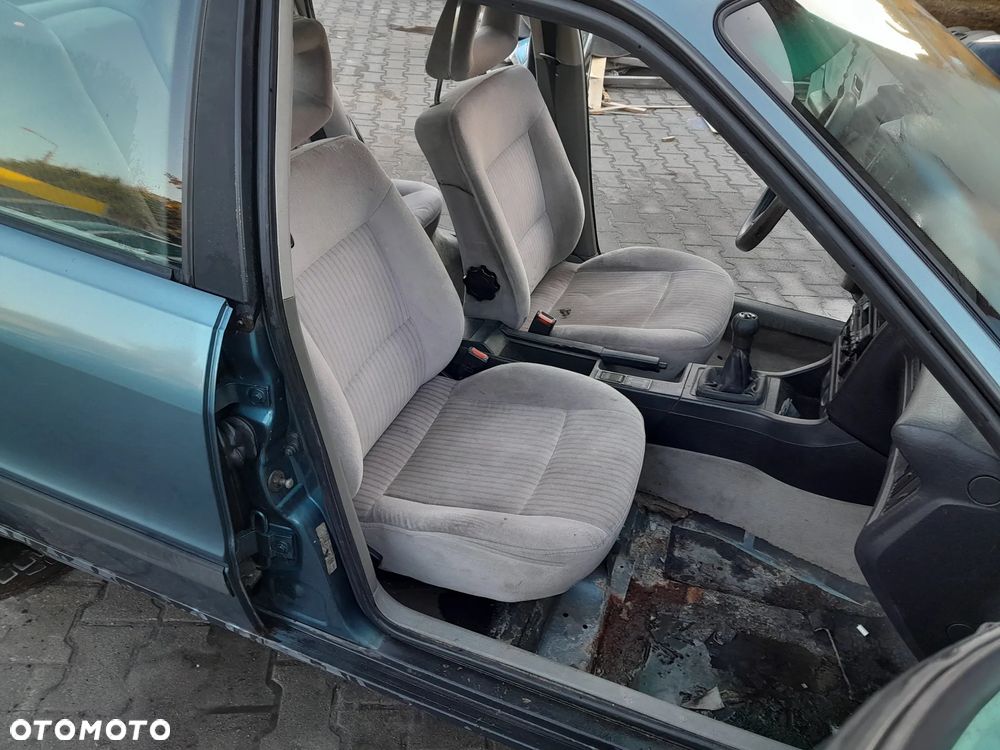 Audi 80 2.0 E - 11