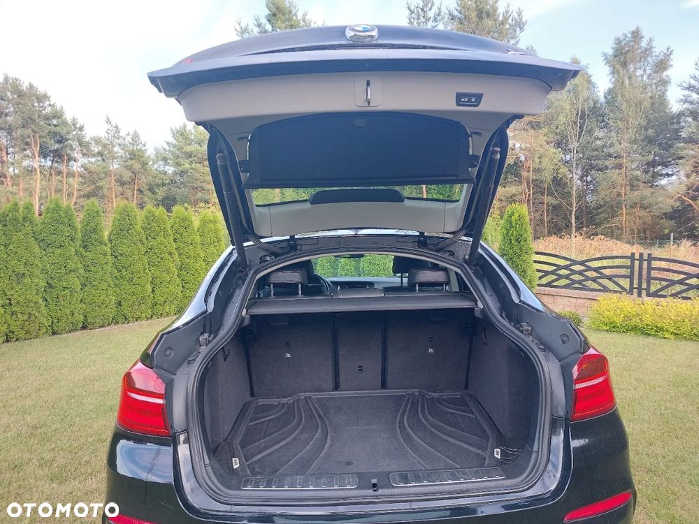 BMW X4 xDrive20d xLine - 11