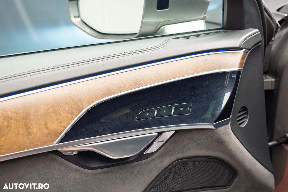 Audi A8 50 TDI quattro Tiptronic - 15