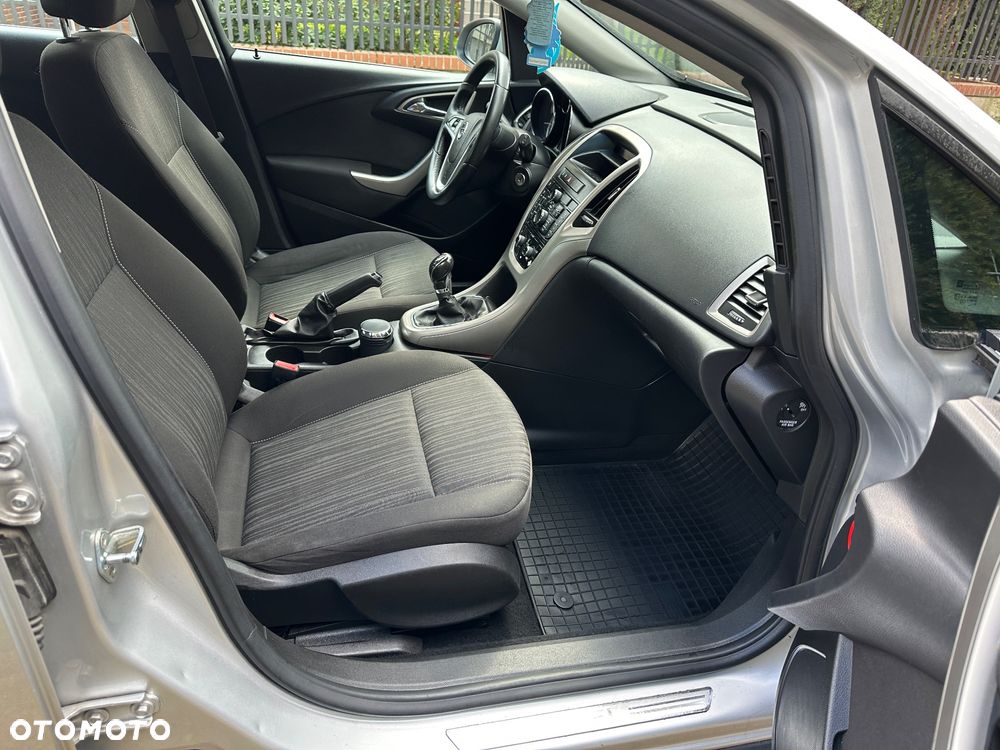 Opel Astra 1.7 CDTI DPF Design Edition - 17