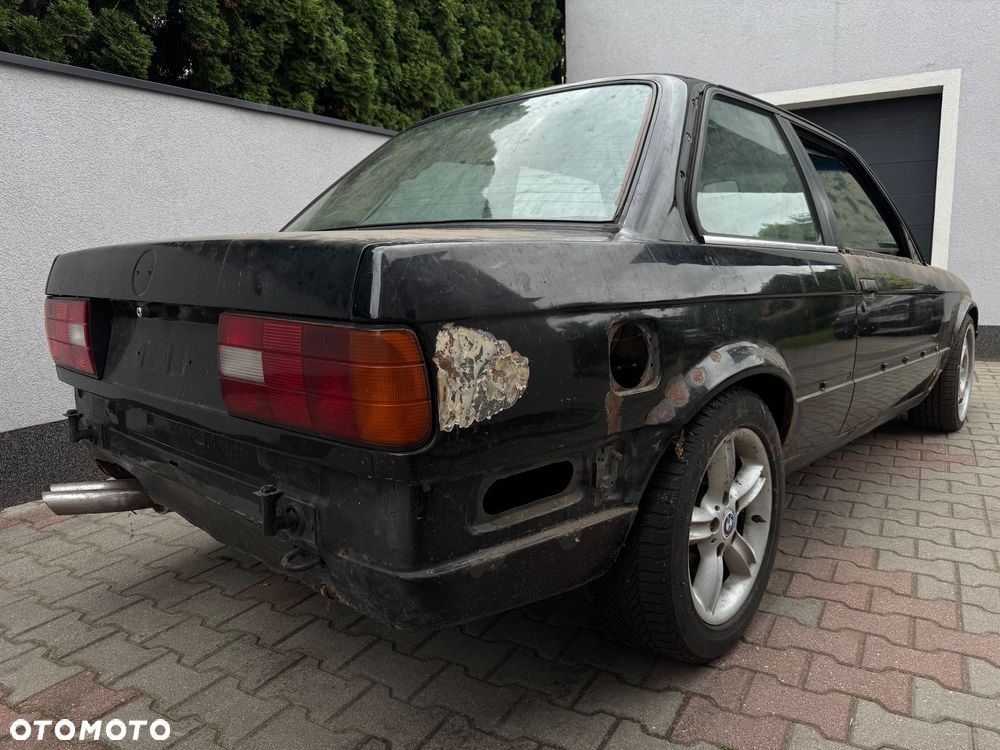 BMW Seria 3 - 12