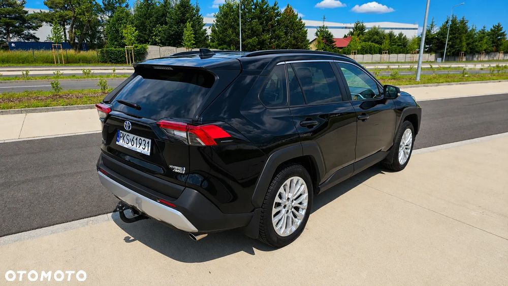 Toyota RAV4 - 3