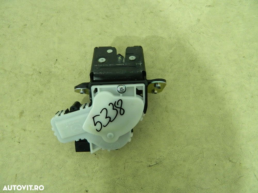 Broasca capota portbagaj Mazda 3, 2018, 2019, 2020. - 2