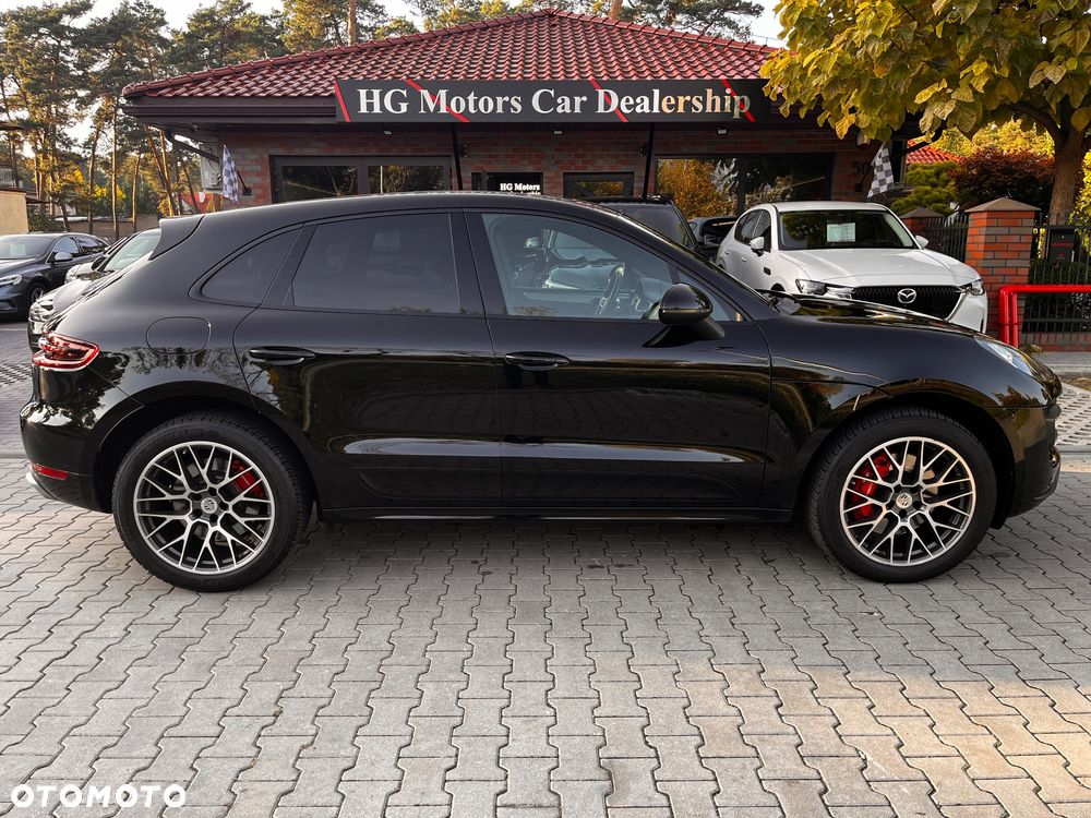 Porsche Macan Turbo PDK - 16