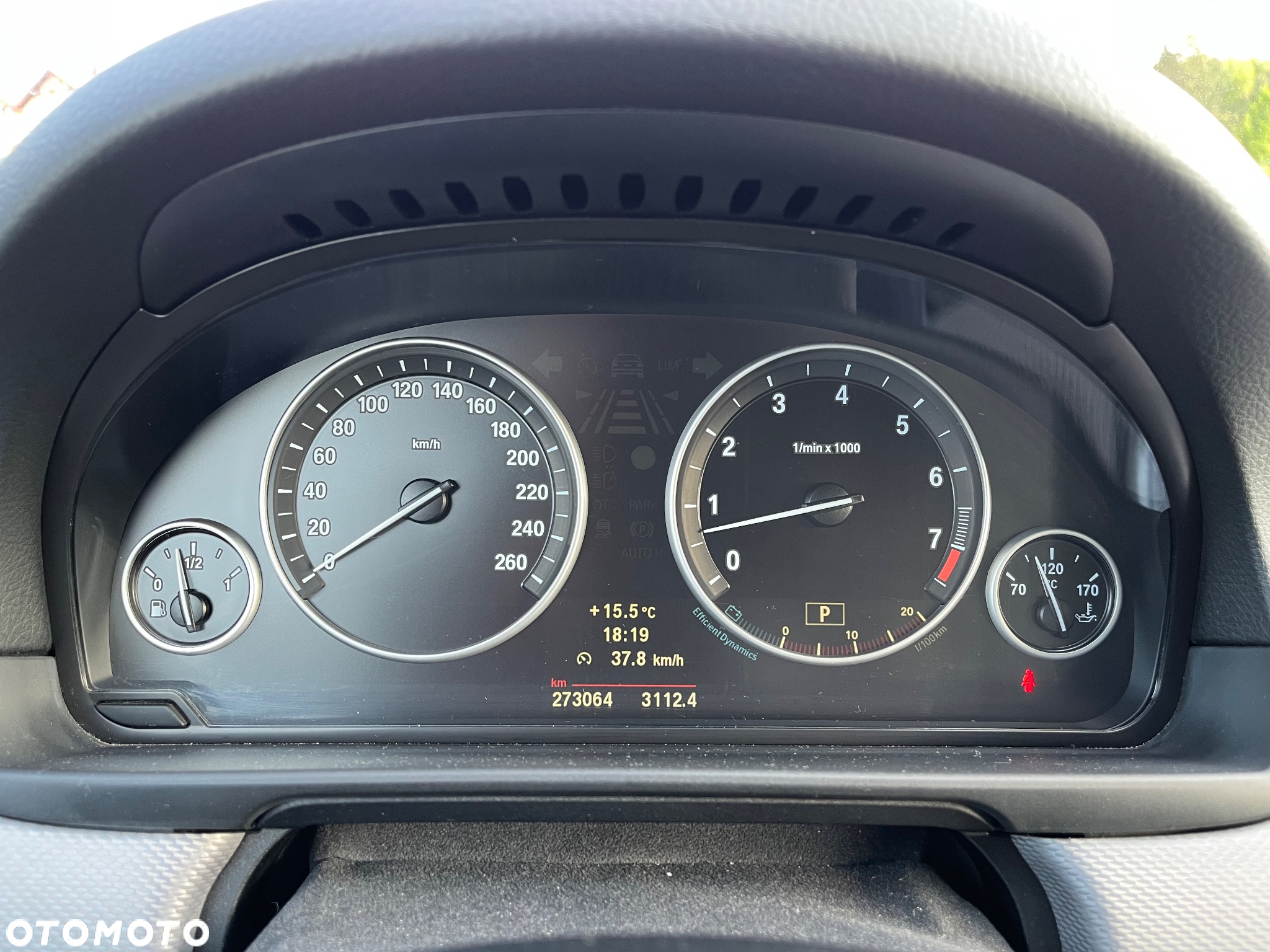 BMW Seria 5 535i Touring Sport-Aut - 10
