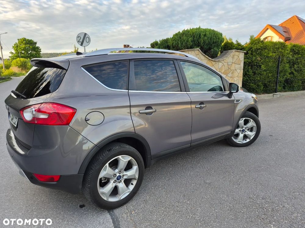 Ford Kuga 2.0 TDCi 4x4 Titanium - 8