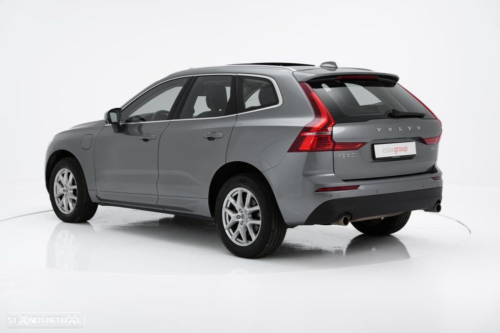 Volvo XC 60 2.0 T6 PHEV R-Design AWD - 4