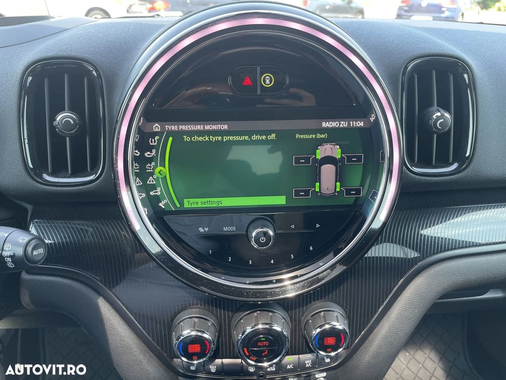Mini Countryman Cooper SD ALL4 AT - 29