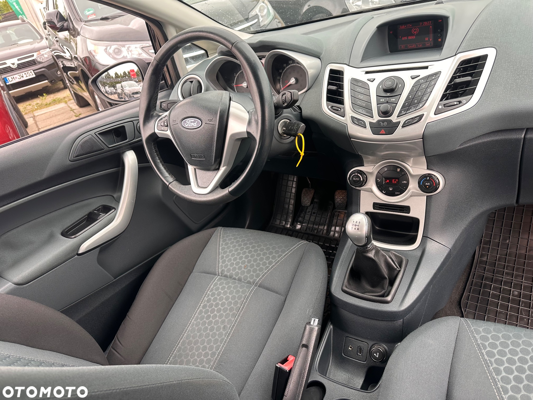 Ford Fiesta 1.25 Titanium - 12