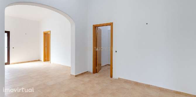 Quinta em Pera – Silves | Projeto com Elevado Potencial de Valorização - Grande imagem: 3/9