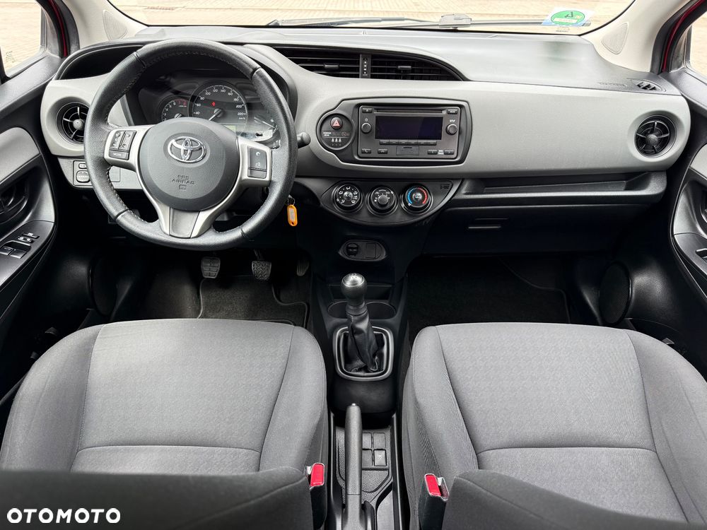 Toyota Yaris 1.0 VVT-i Cool - 11