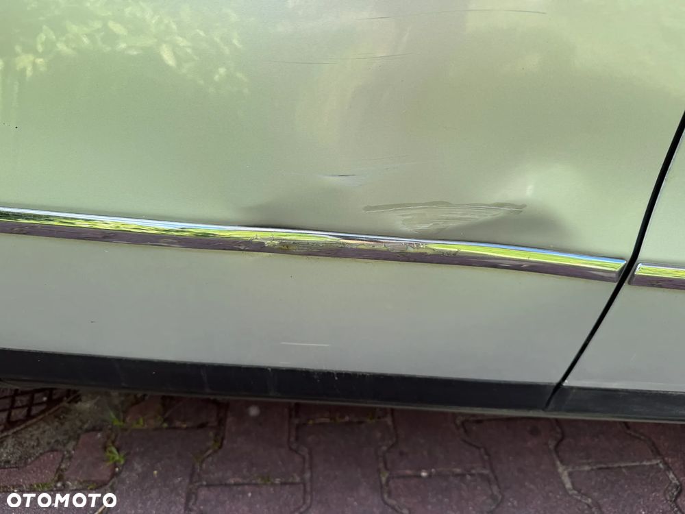Volkswagen Passat 2.0 TDI Comfortline - 5