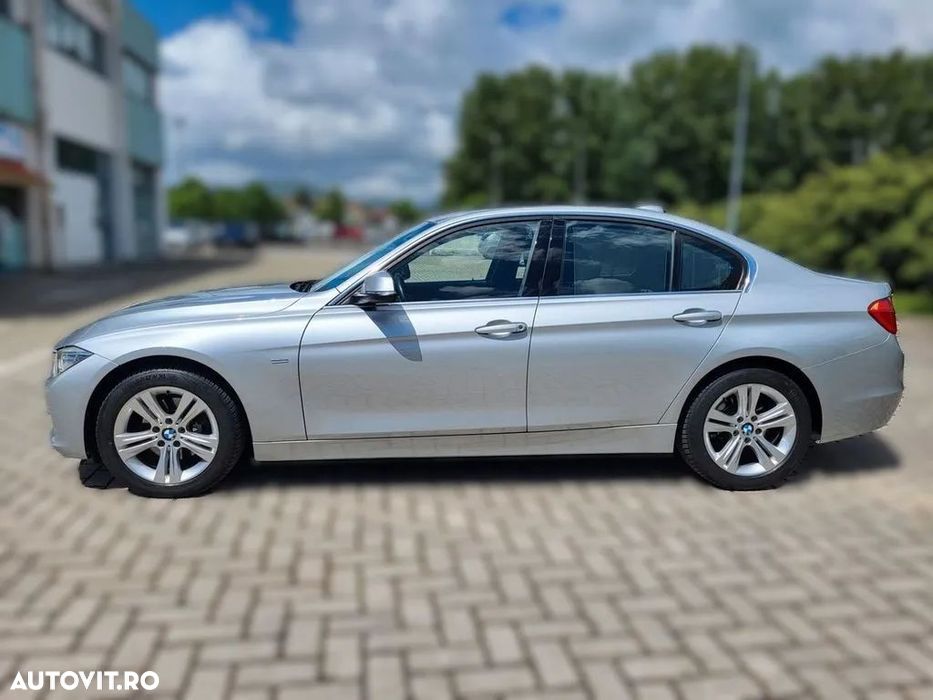 Dezmembrari / Dezmembrez BMW F30 - 3