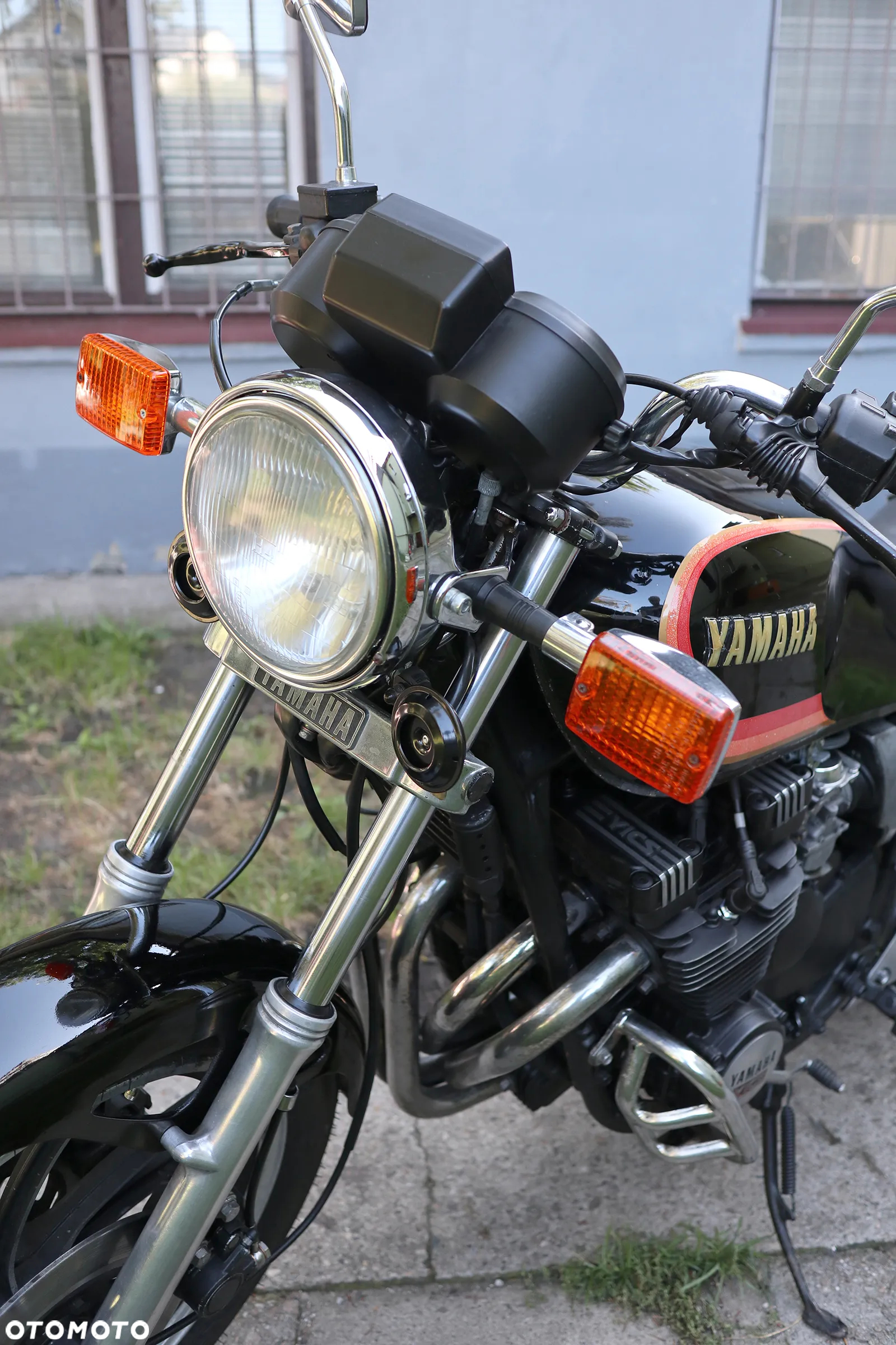 Yamaha XJ - 5