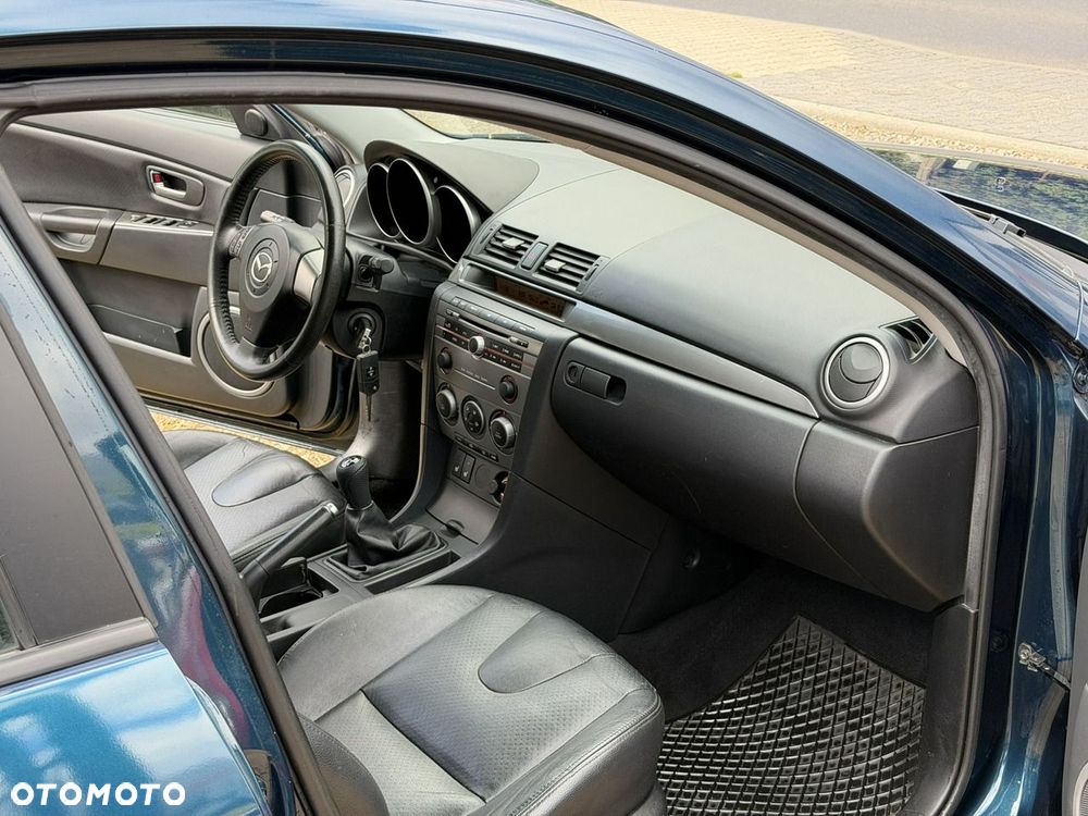 Mazda 3 - 14