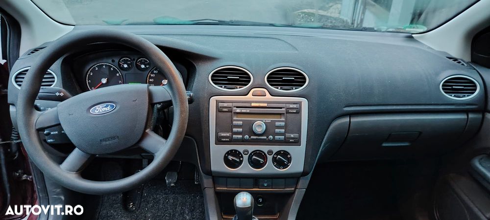 Ford Focus - 7