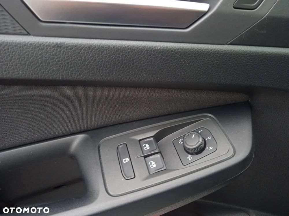 Ford Tourneo Connect 2.0 EcoBlue Titanium - 30