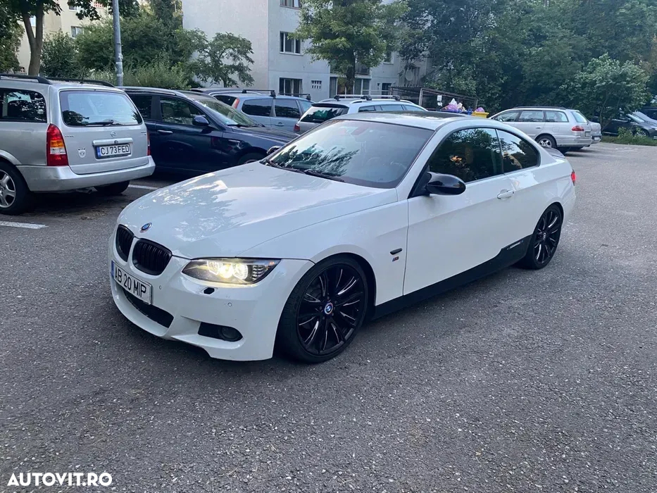 BMW Seria 3 320Cd Coupe - 5
