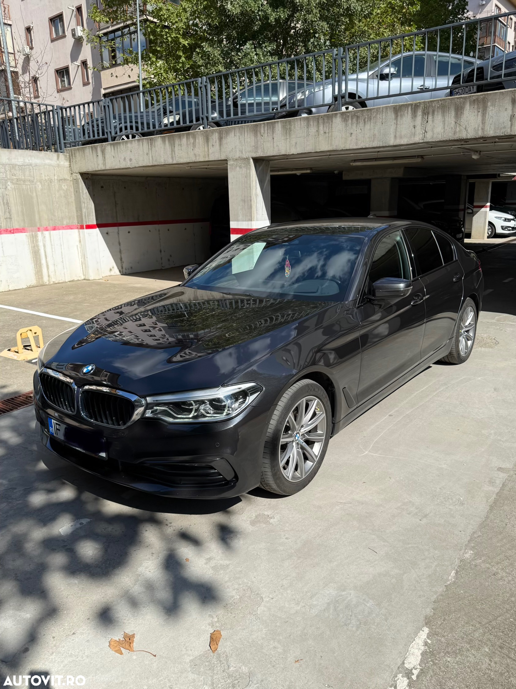 BMW Seria 5 520d xDrive Aut. Sport Line - 9