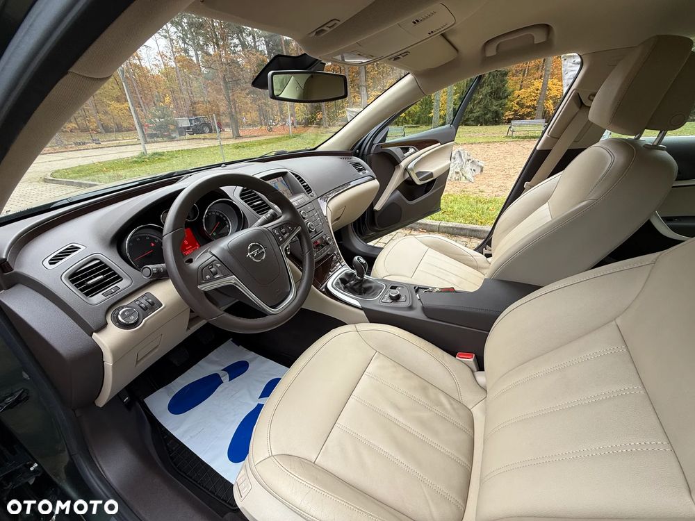 Opel Insignia 2.0 Turbo 4x4 Design Edition - 29