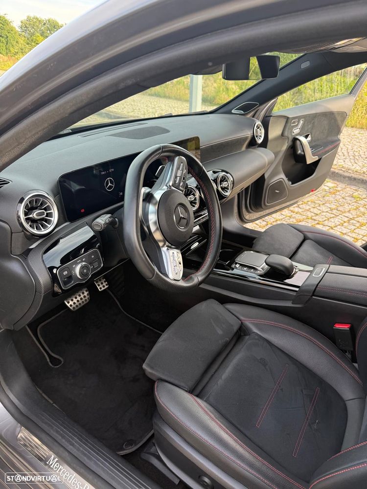 Mercedes-Benz A 220 d 8G-DCT AMG Line Advanced Plus - 11